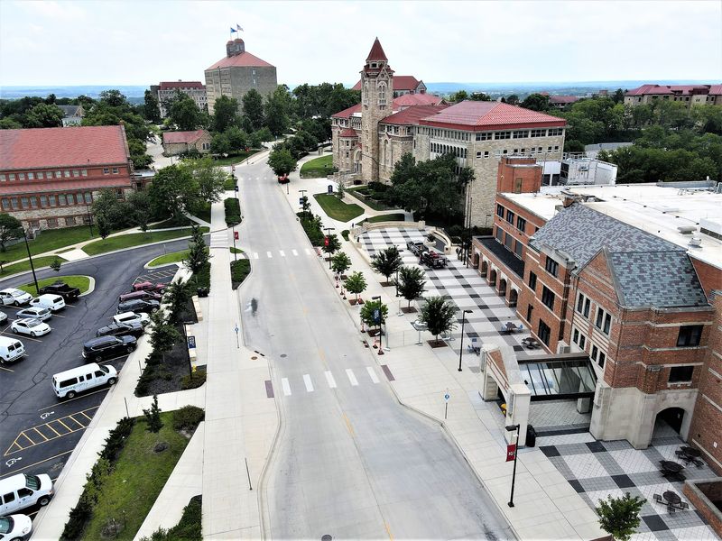Downtown Strolls Along Massachusetts Street