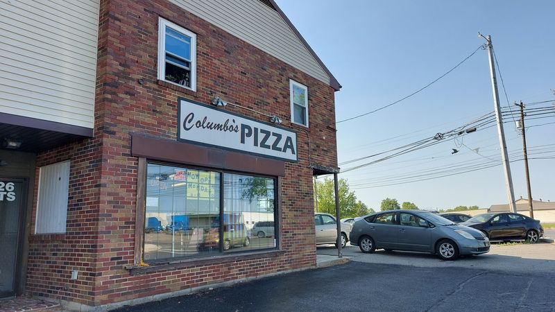 Columbo's Pizza