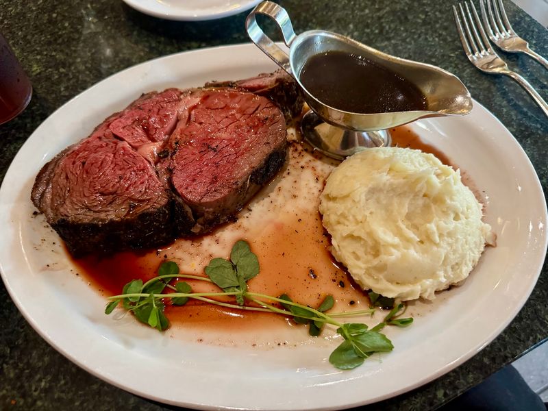 Twin Springs Supper Club, Decorah