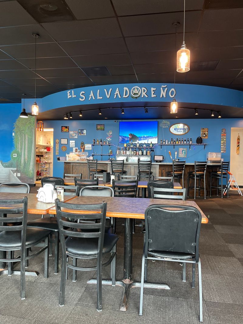 El Salvadoreño