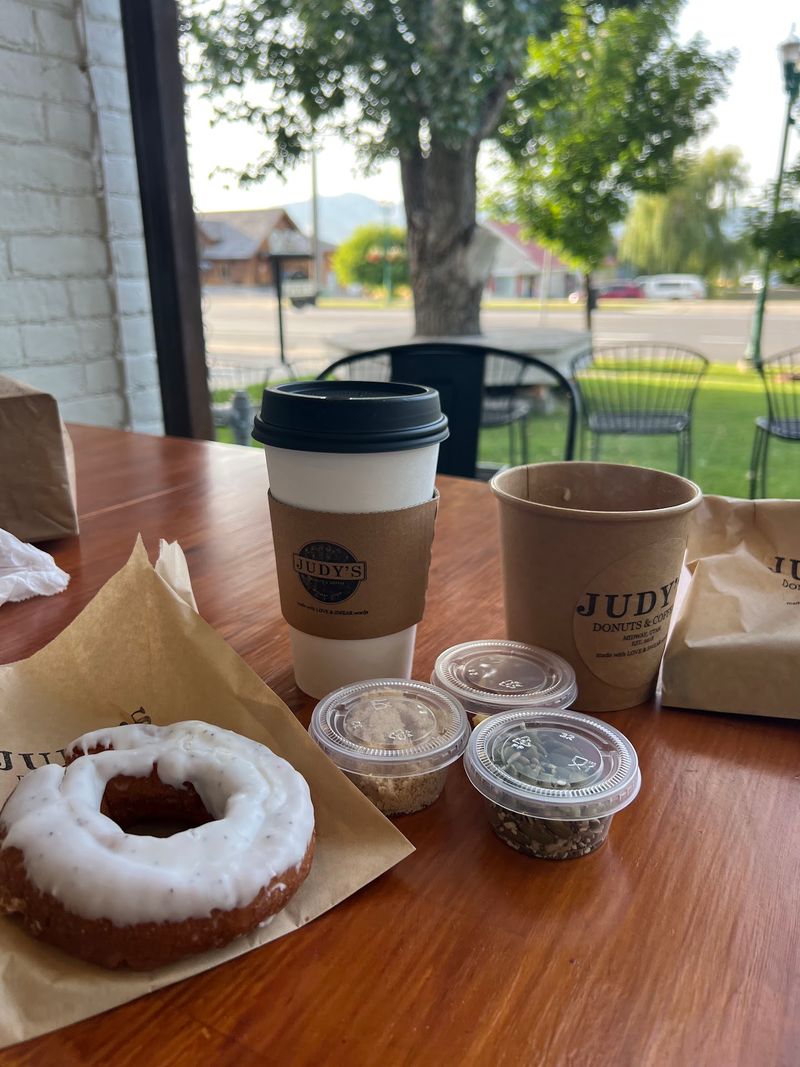 A Simple Midway Stop Without A Full Day Plan