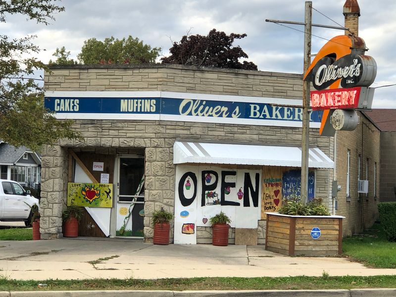 Oliver's Bakery