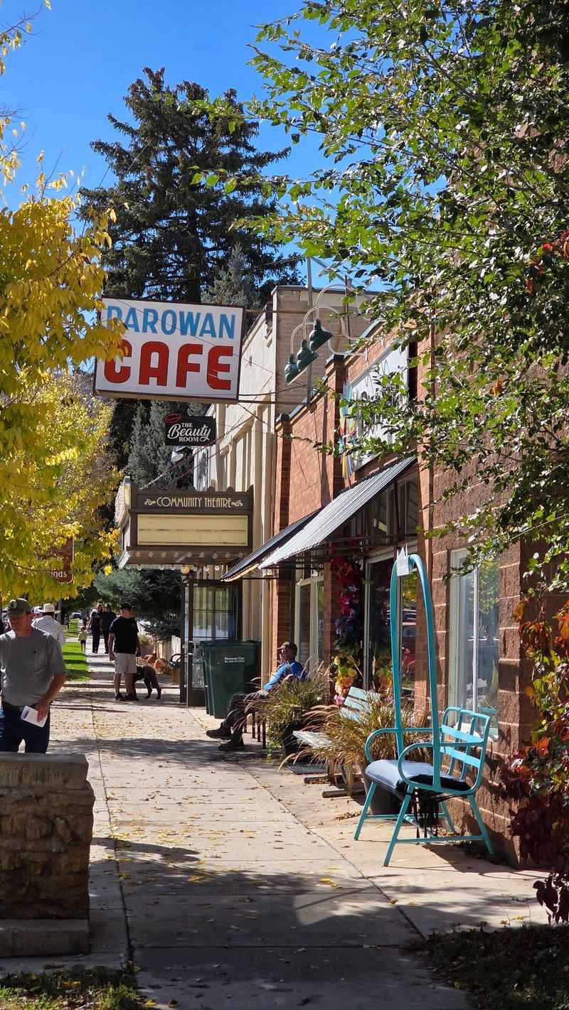 Meet Parowan Cafe On North Main Street