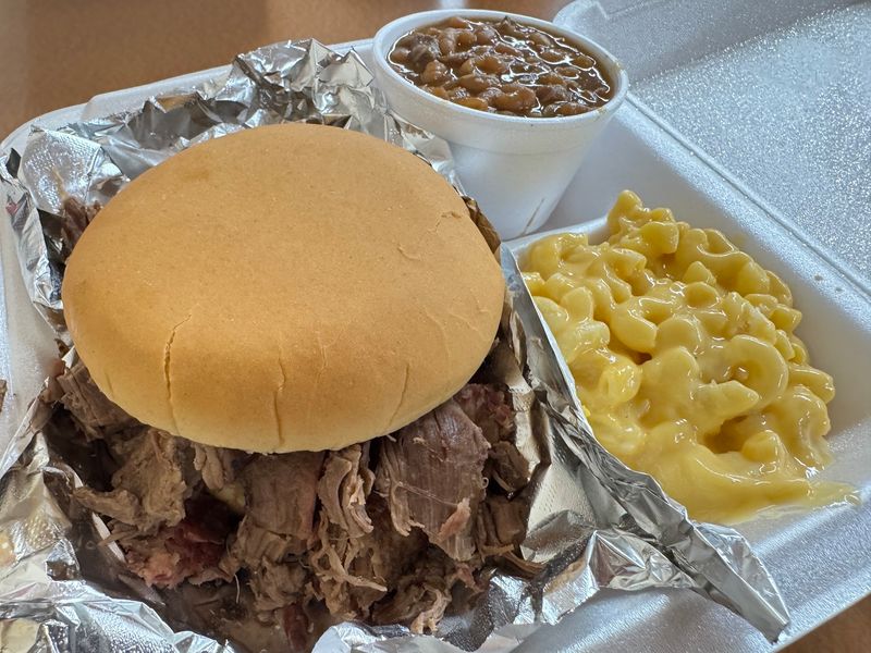 Smokin' Joe's BBQ, Bowling Green, FL