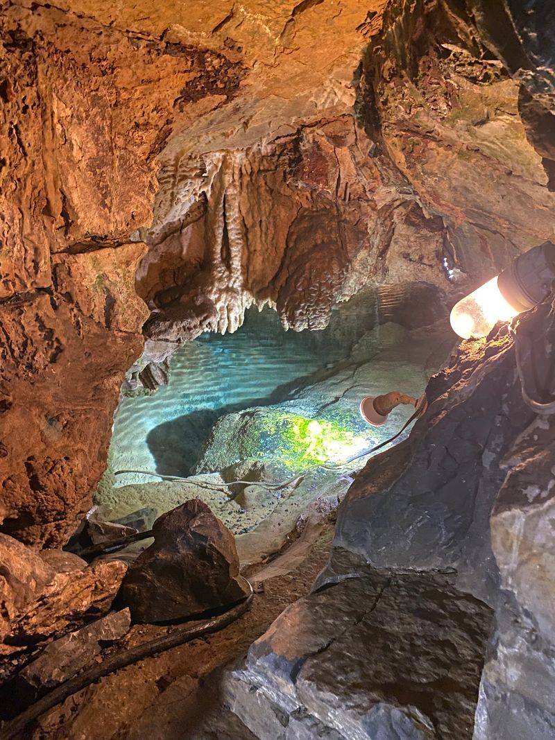 Indian Echo Caverns