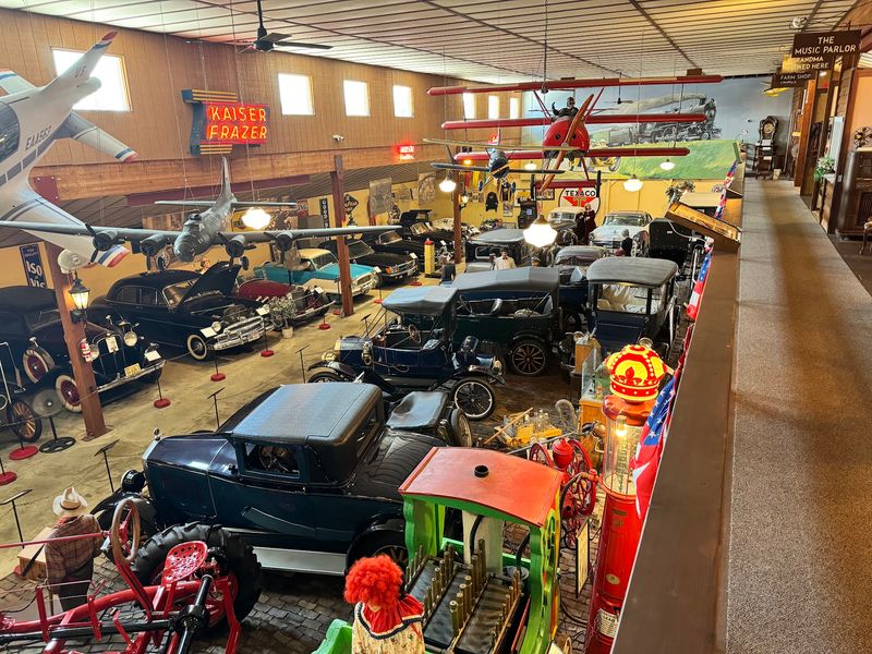 Wheels O' Time Museum