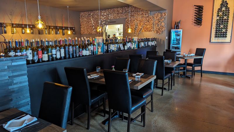 Hoof & Vine, Midvale