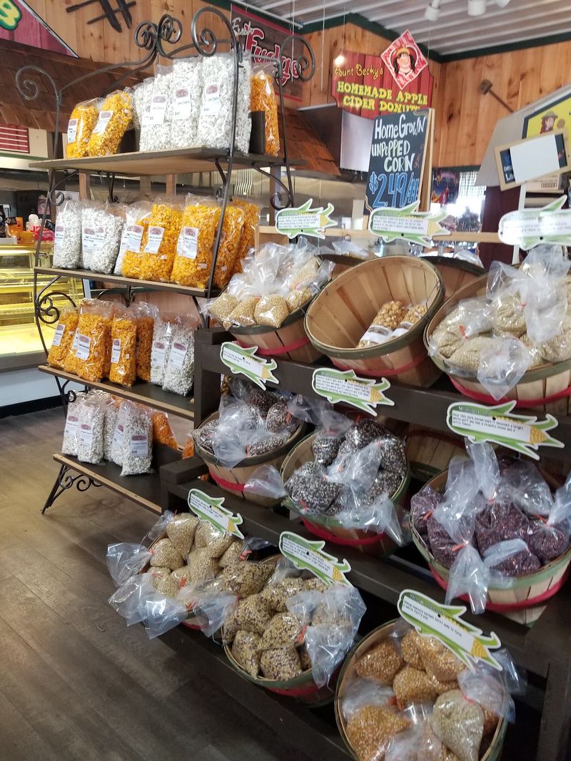 Apple Cider Donuts And Kettle Corn Handle Snack Breaks
