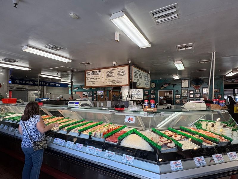 Captain Kidd's Fish Market & Restaurant, Redondo Beach, CA