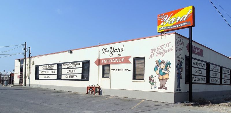 The Yard, KS