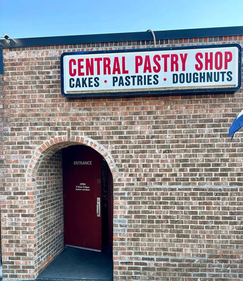 Central Pastry Shop