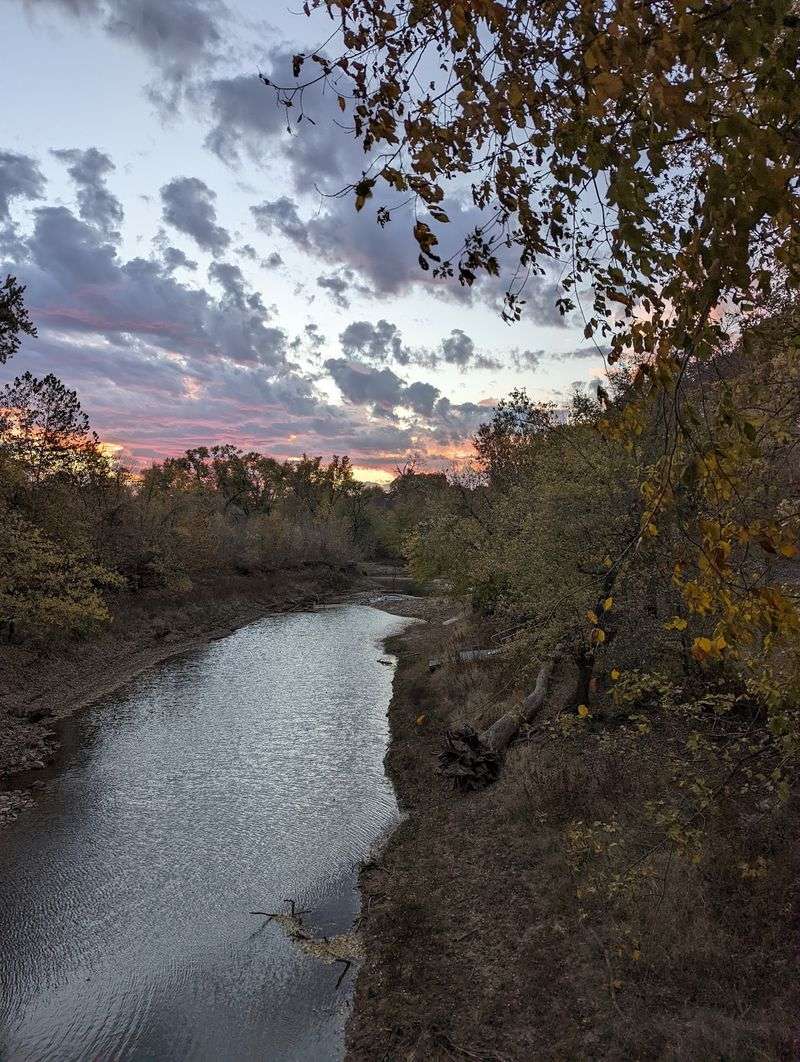 Long Sections Follow The Missouri River