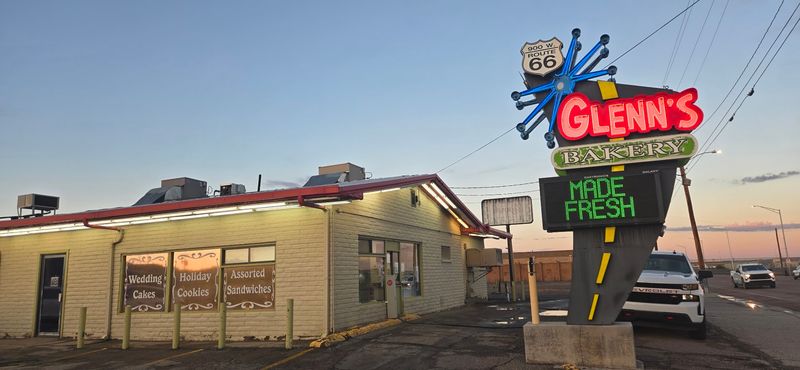 Glenn's Bakery, Gallup
