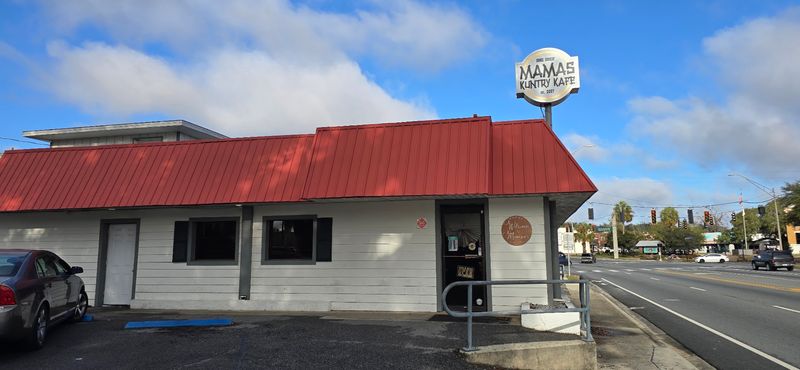 A Roadside Kitchen on US Highway 41