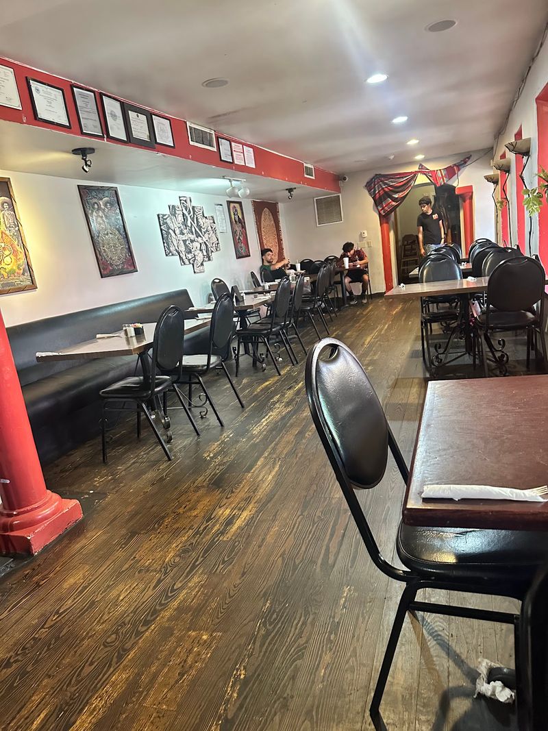 Azteca Mexican Grill