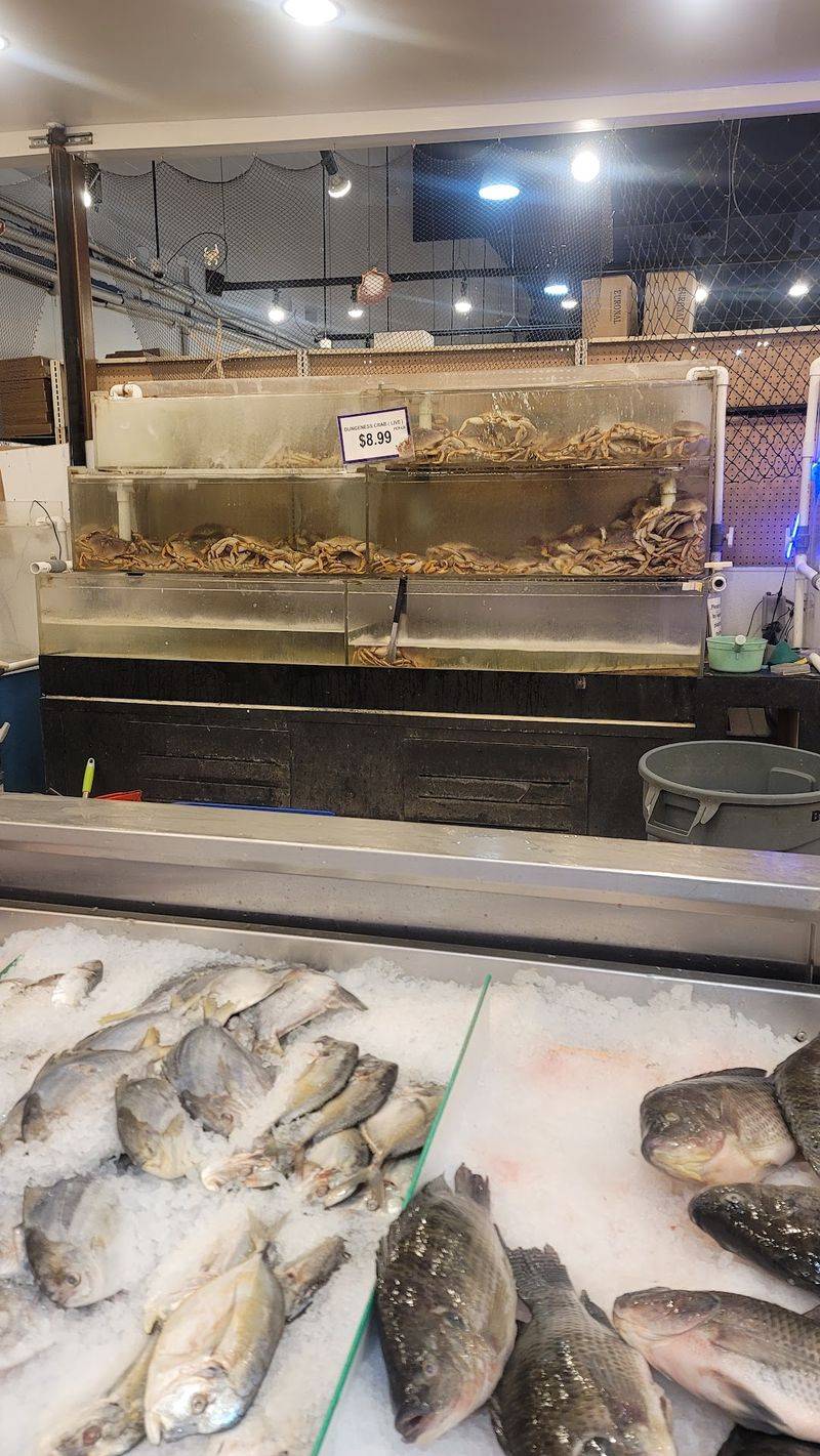 Fresh Catch Seafood Market, Artesia, CA