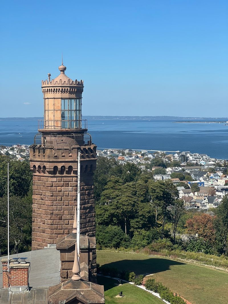 Twin Lights Historic Site