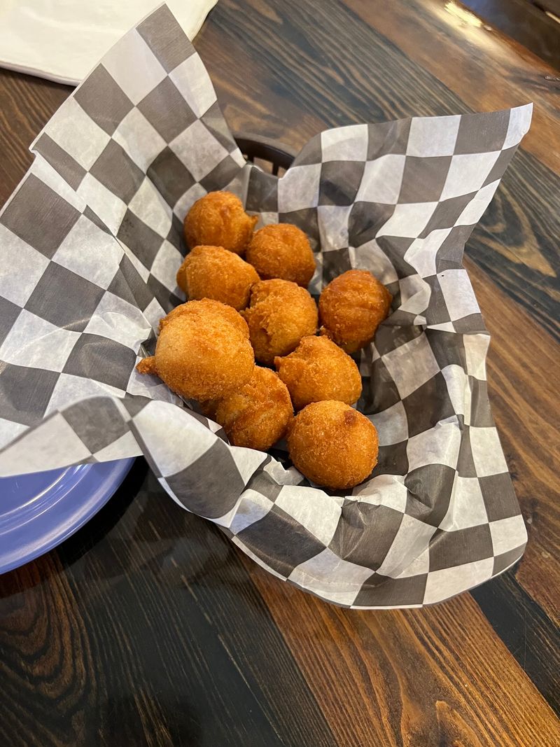 Darrell's Restaurant, Manteo, NC