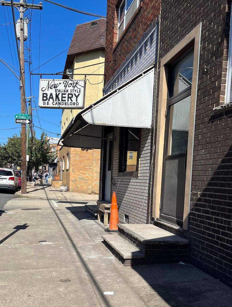 New York Bakery
