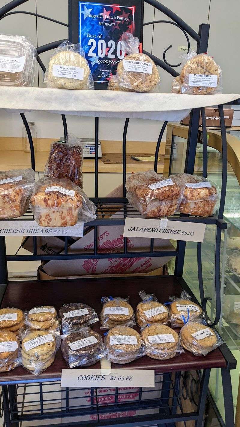 Pecan Rolls And Cookies Make Great Take-Home Treats