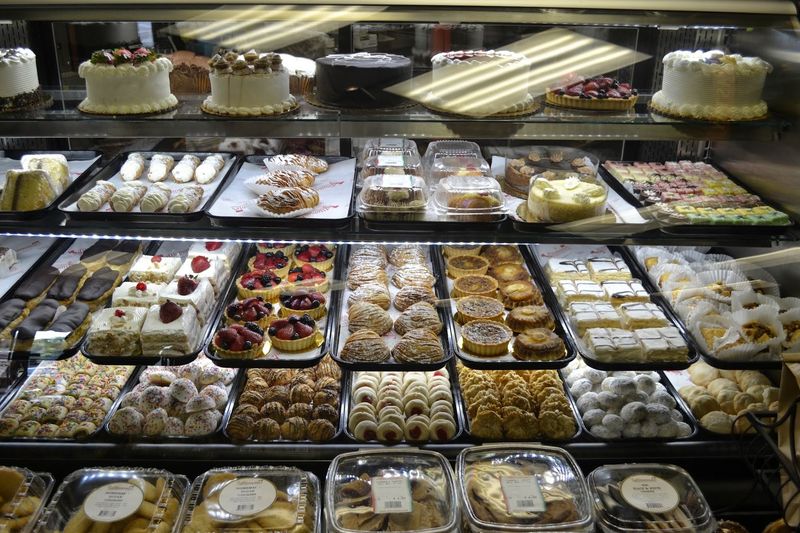 A Dessert Case That Makes Leaving Empty-Handed Nearly Impossible