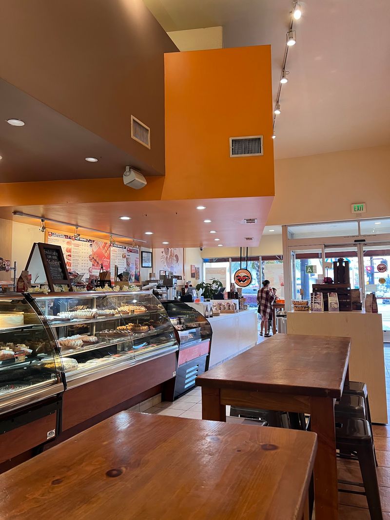 Spotless Counters and a Welcoming Vibe