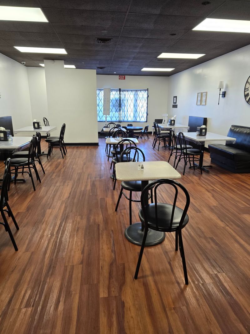 Cozy Seats, a Kids Table, and Custom Cakes