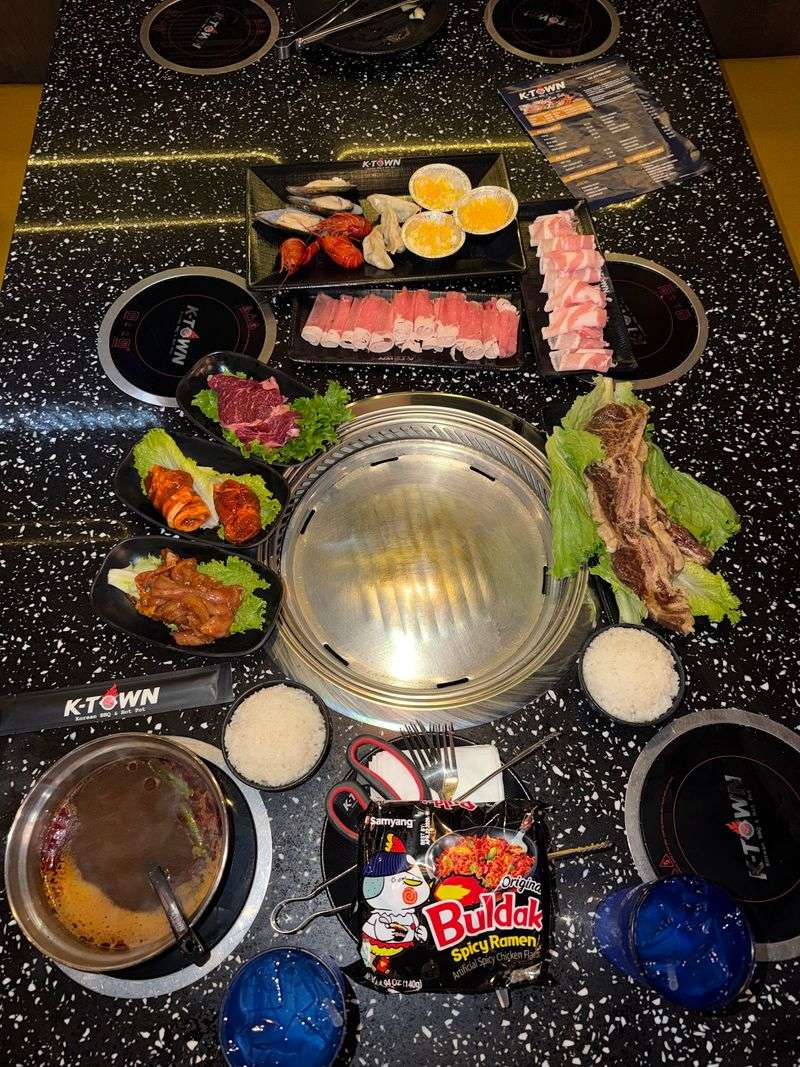 The Whole Table Chooses The Same Dining Option