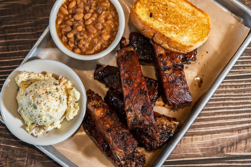 TJ Ribs Offers A Familiar Louisiana Stop