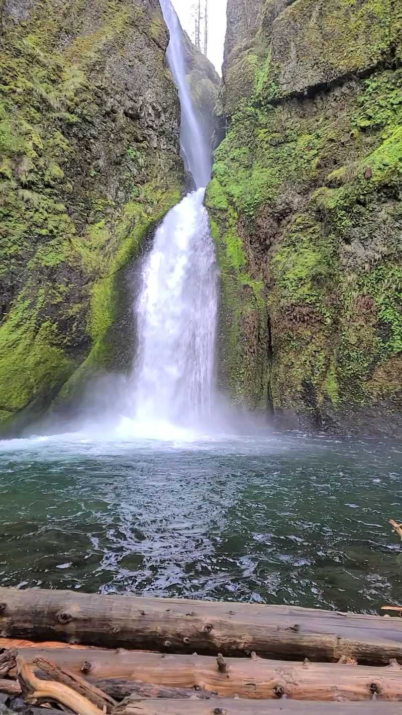 Wahclella Falls