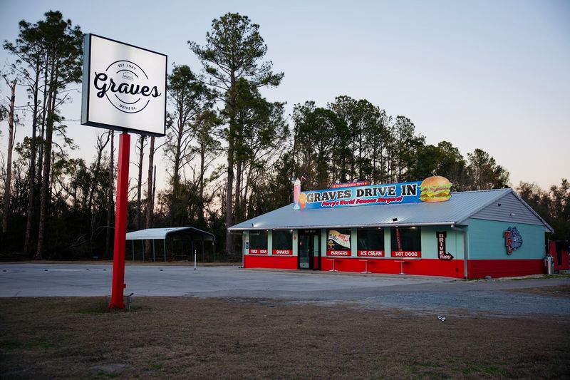 Graves Drive-In, Perry, FL