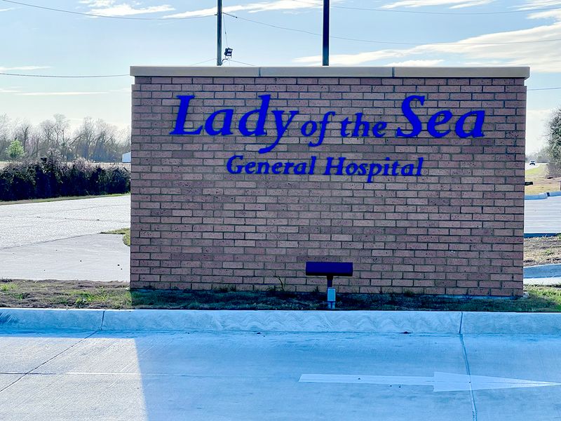 Health Lessons Show Up Where The Community Already Gathers