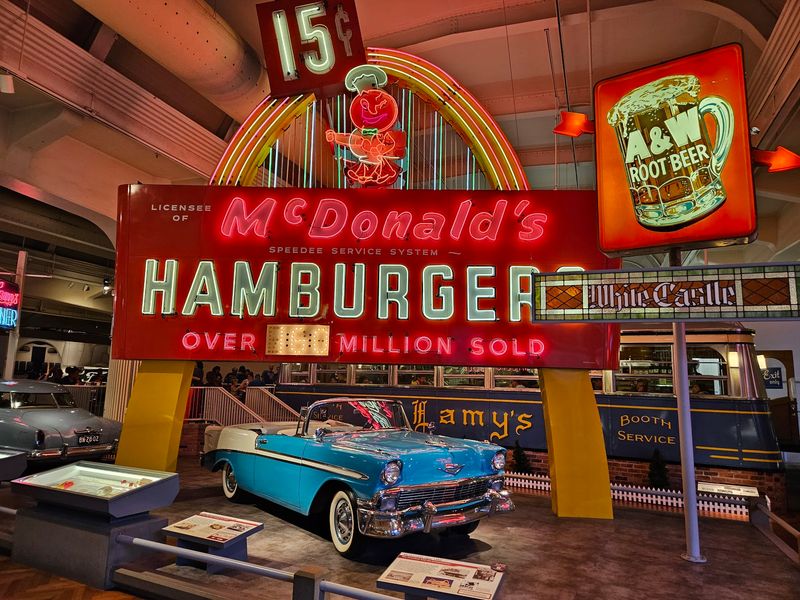 Lunch Comes With A Side Of 1946 Nostalgia