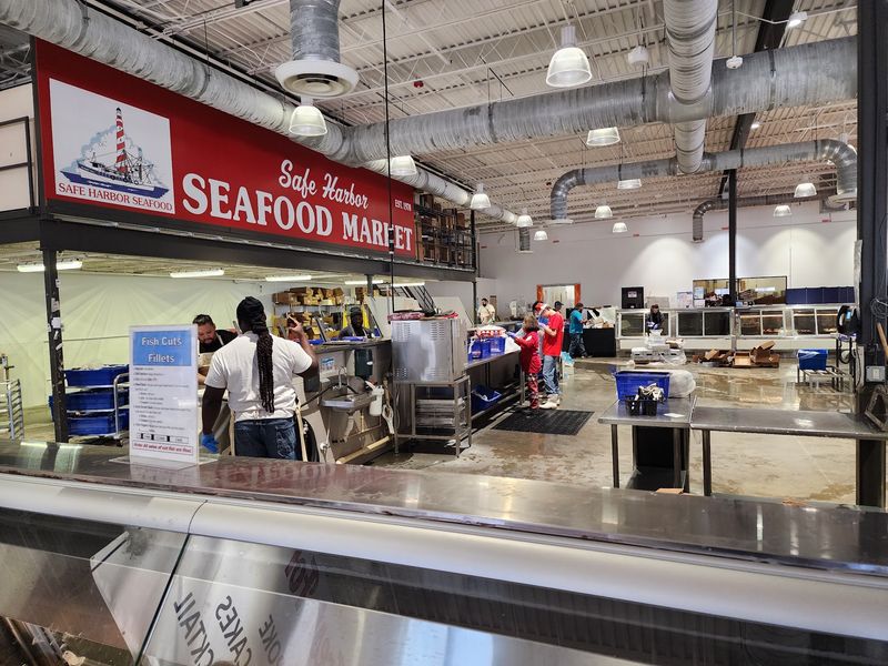 Safe Harbor Seafood Market