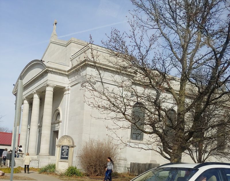 Holy Name Catholic Church, Topeka, Kansas