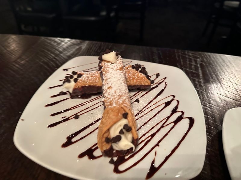 Cannoli And Cheesecake Make A Strong Closing Argument