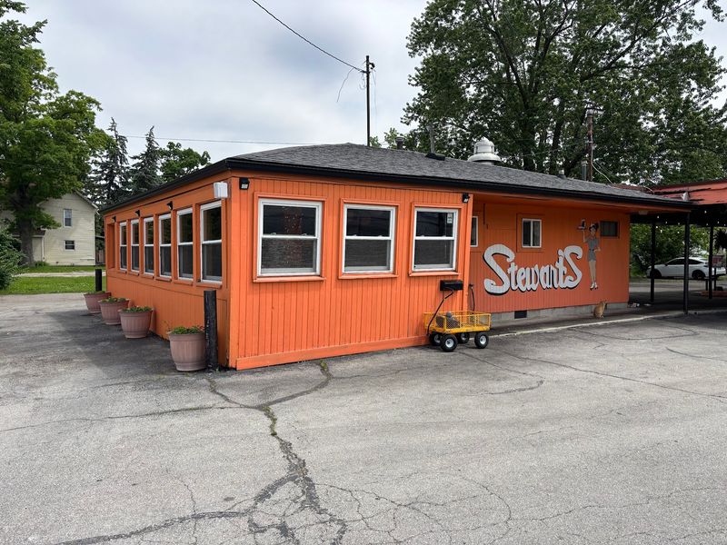 Meet The Last Stewart's Standing In Ohio