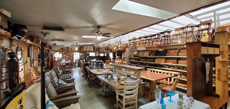 Handcrafted Furniture That Tempts Even Casual Browsers