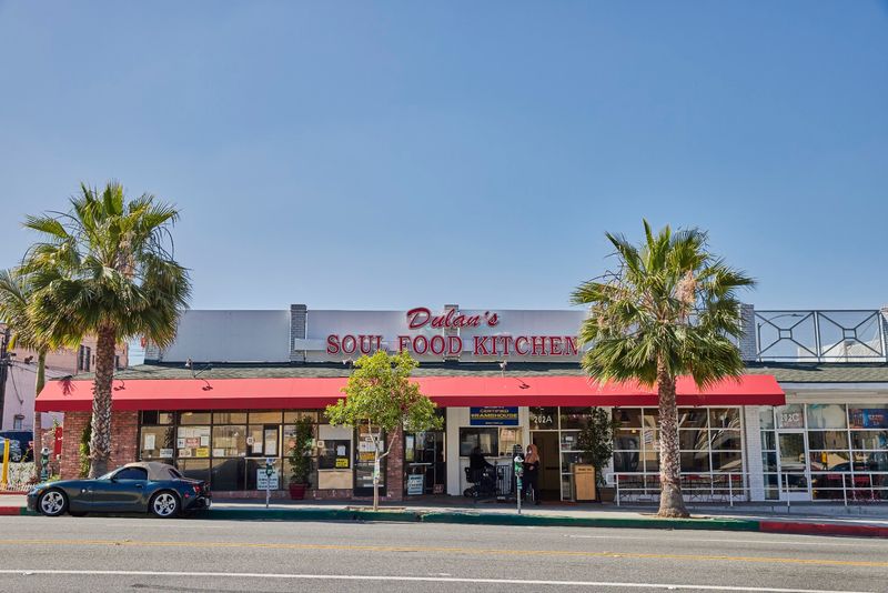 A Corner Kitchen on Manchester Boulevard