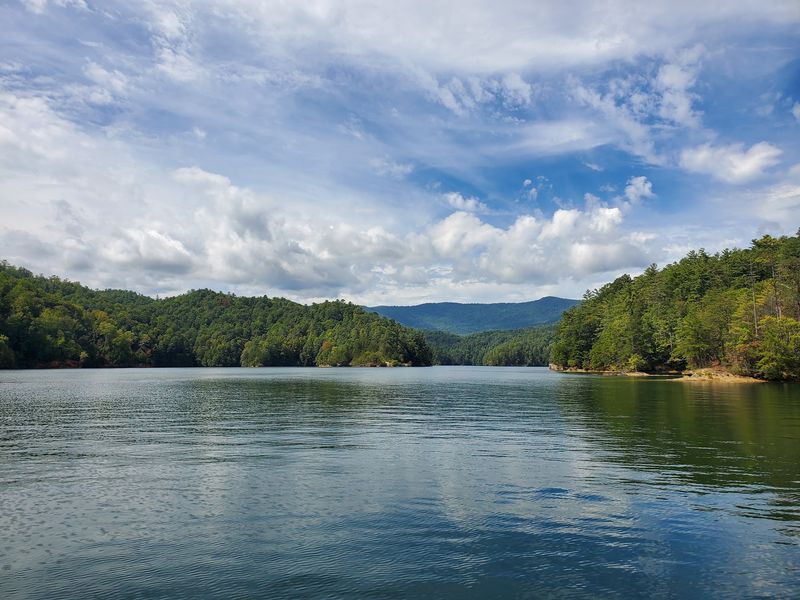 Devils Fork State Park