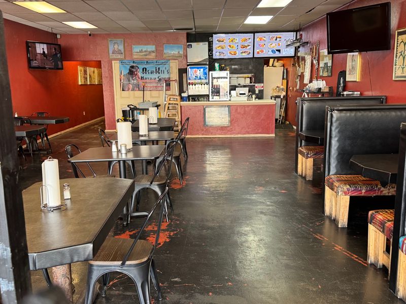 Ashkii's Navajo Grill