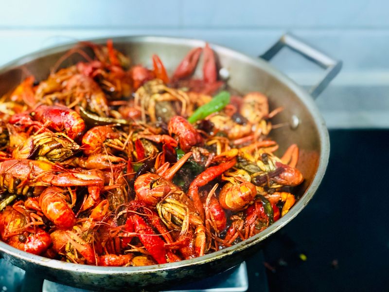 Watch The Cooking Before Choosing Lunch