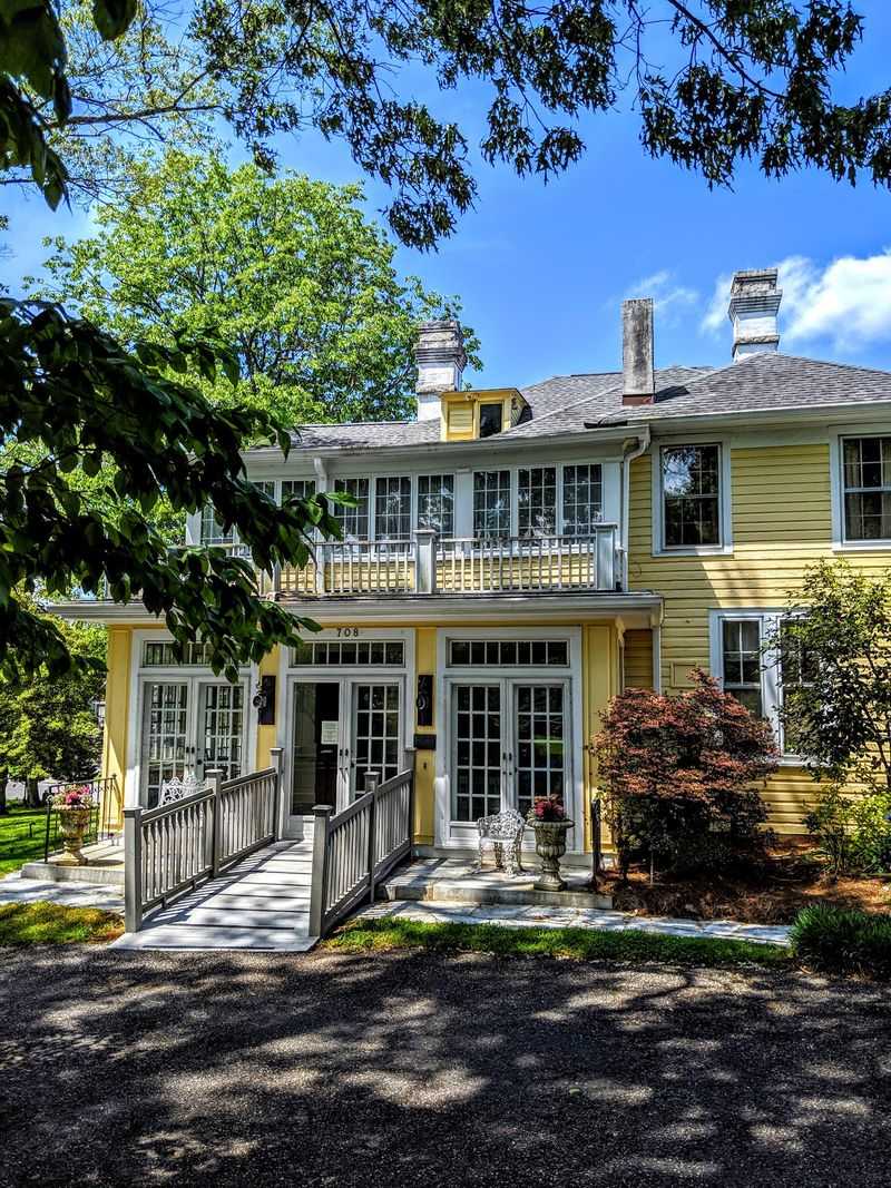 A Little Research Helps Before Considering A Move