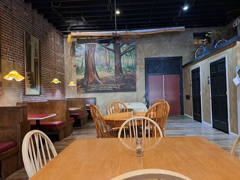 A Ghost Hunter Almost Made This Place Famous