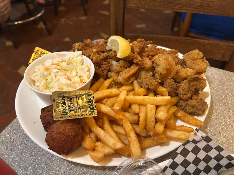 Awful Arthur's Oyster Bar, Kill Devil Hills, NC