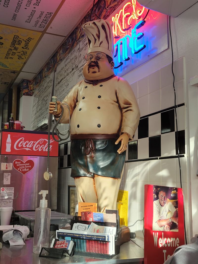 Roxy Cafe
