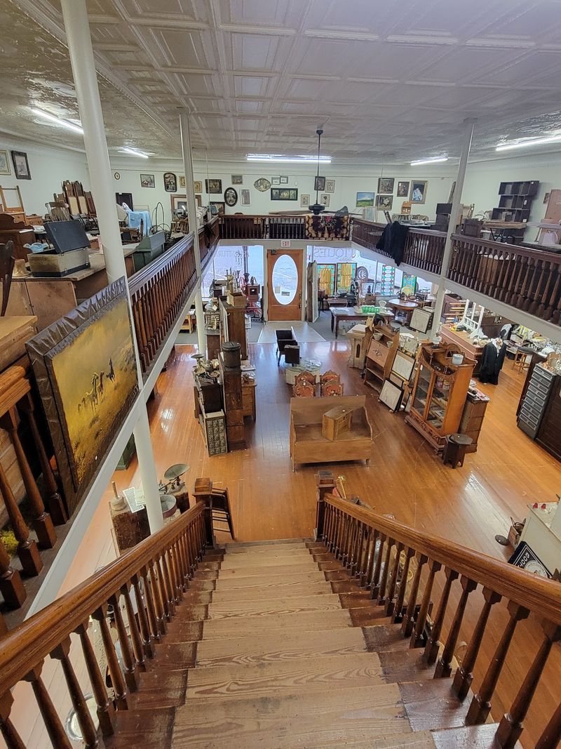 Tallgrass Antiques, Cottonwood Falls, Kansas
