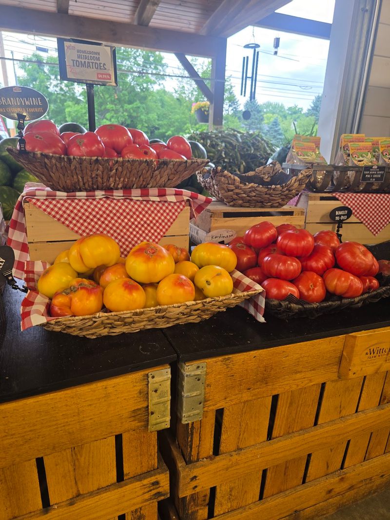 Homegrown Tomatoes Take Over When Summer Hits Its Stride