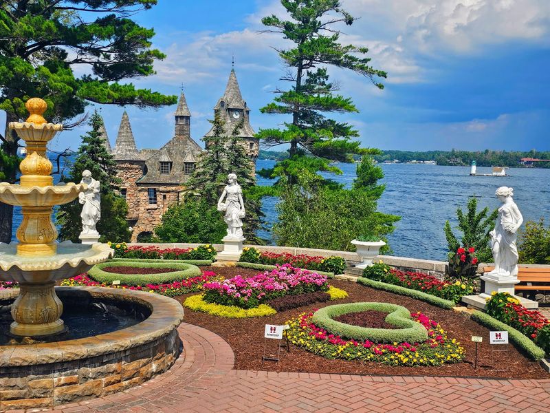 Stroll Gardens Shaped Like The Island's Big Idea