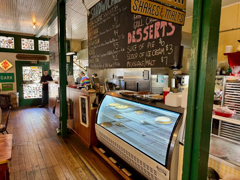 Oark General Store